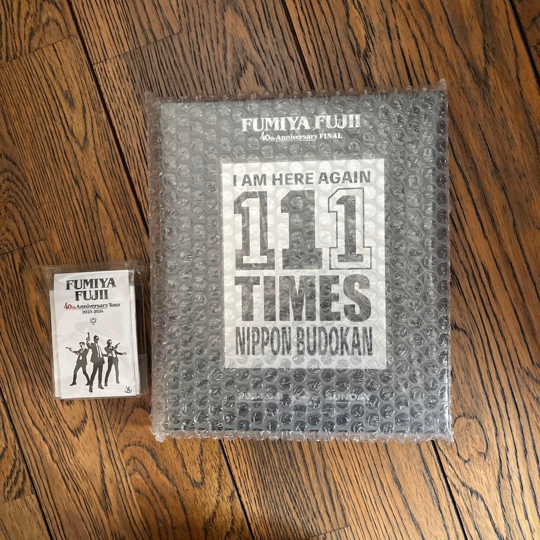 邦楽 FUMIYA FUJII 40th Anniversary Tour 銃型マイクを手にした藤井フミヤが貴方を狙い撃ち、40周年ツアー