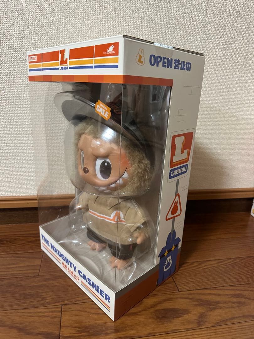 ポップマート ラブブ The Naughty Cashierぬいぐるみ - メルカリ