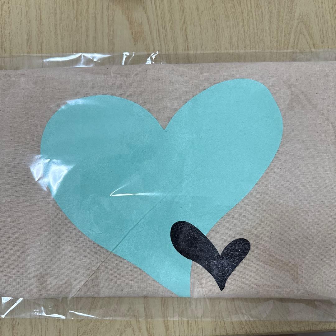 QUESERA ノベルティトートバッグ　中島颯太 FANTASTICS 中島颯太、ディレクターを務めるジュエリーブランド