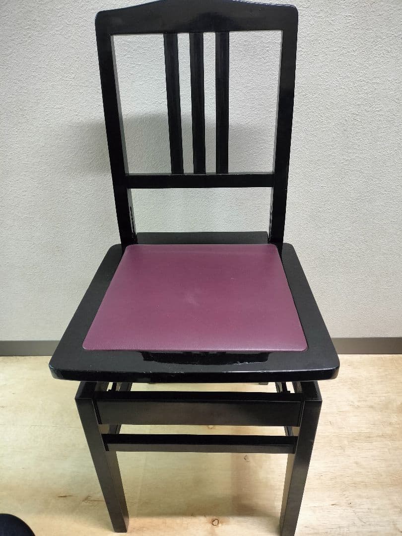 ヤマハ　トムソン椅子　YAMAHA Amazon.co.jp: YAMAHA/ヤマハ 製 ピアノ専用椅子 No.5 A 黒/半艶塗装