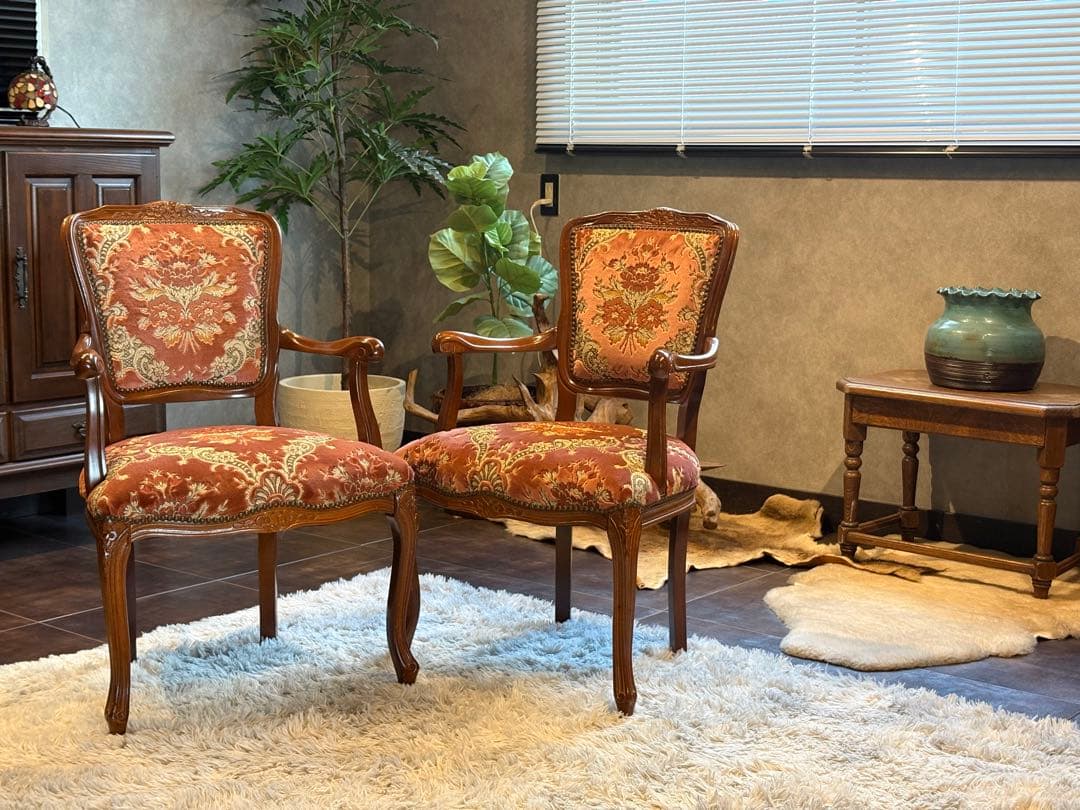 ヴィンテージ ロココ アームチェア 猫脚 クラシック クラシカル 金華山