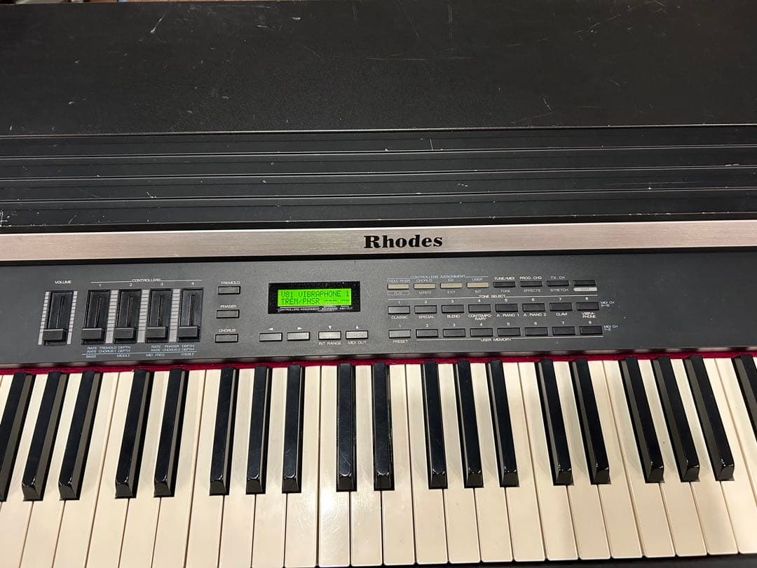 Roland Rhodes MK-80 ステージ ピアノ ハードケース - メルカリ