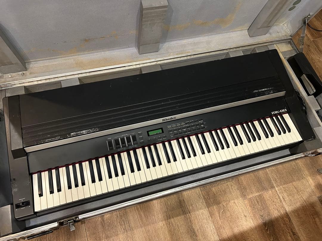 Roland Rhodes MK-80 ステージ ピアノ ハードケース - メルカリ