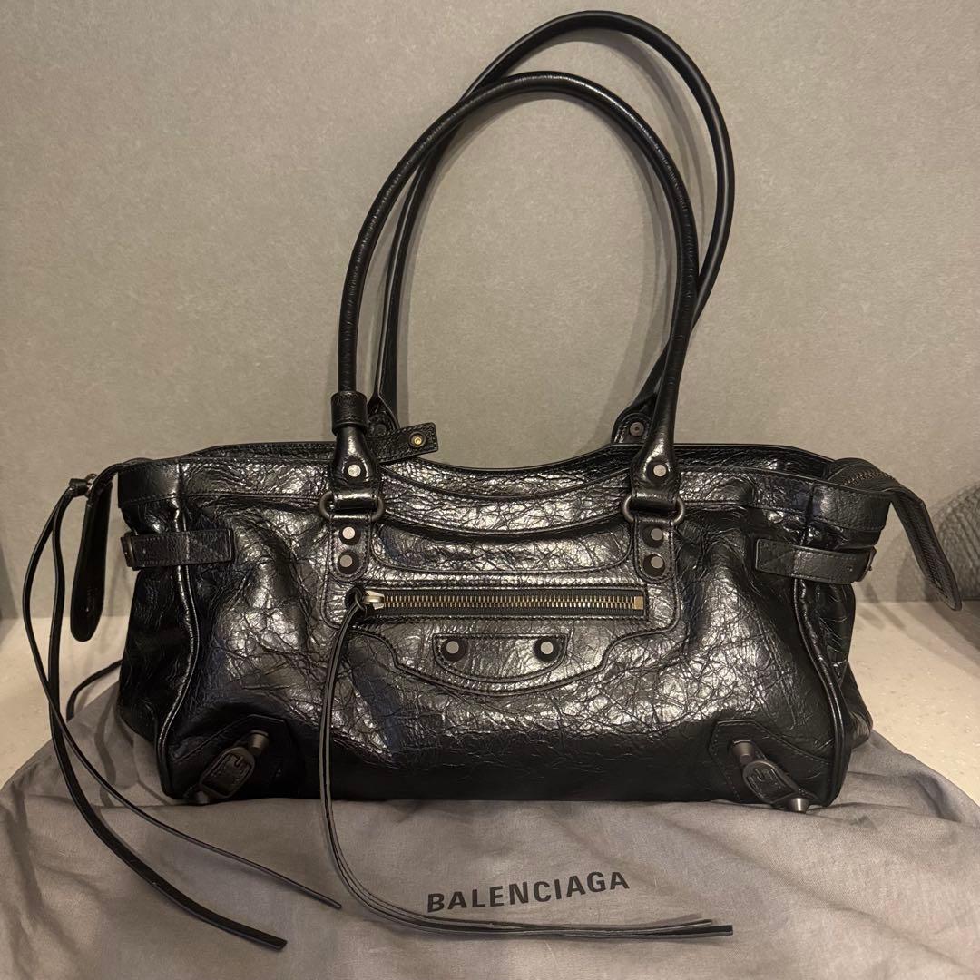 【新品未使用】BALENCIAGA バッグLe City East-West Women's Le City Bag East-west in Black | Balenciaga US