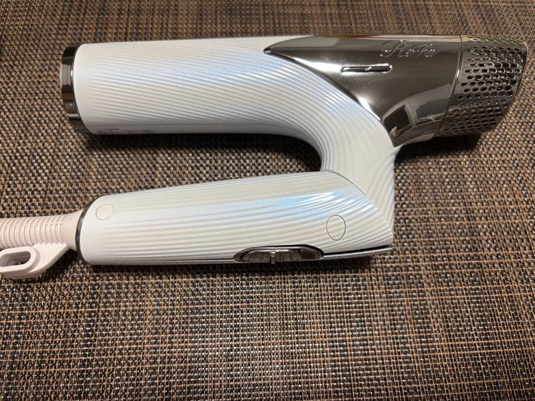 ☆持ち手破損あり☆ReFa BEAUTECHDRYERSMARTリファドライヤー - メルカリ