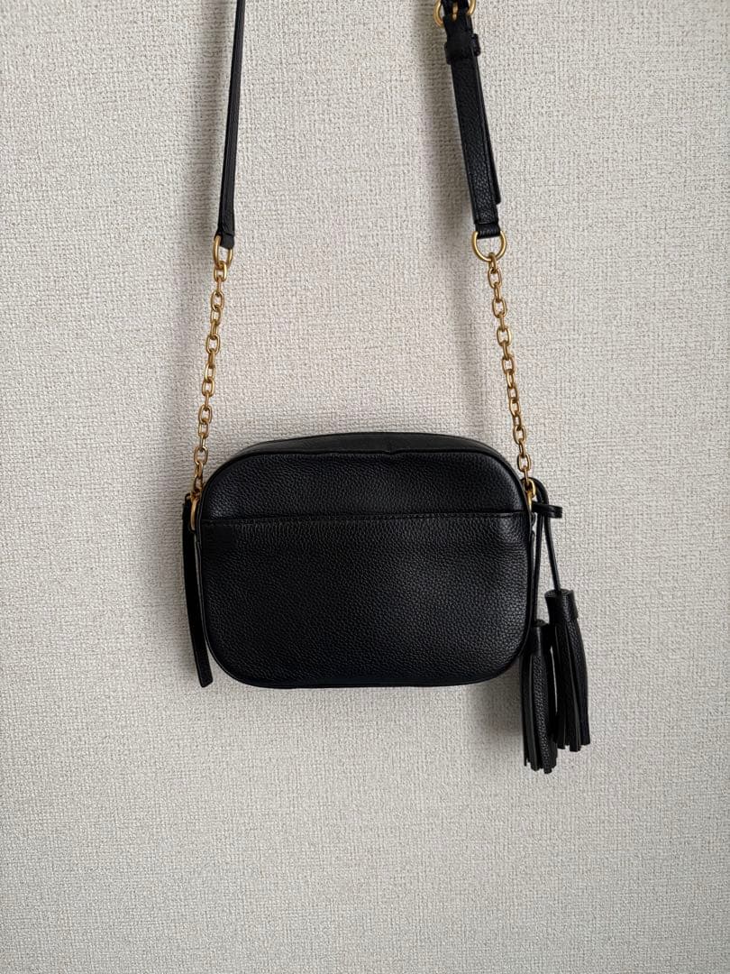 トリーバーチ】ブラックレザーショルダーバッグ タッセル付き - メルカリ