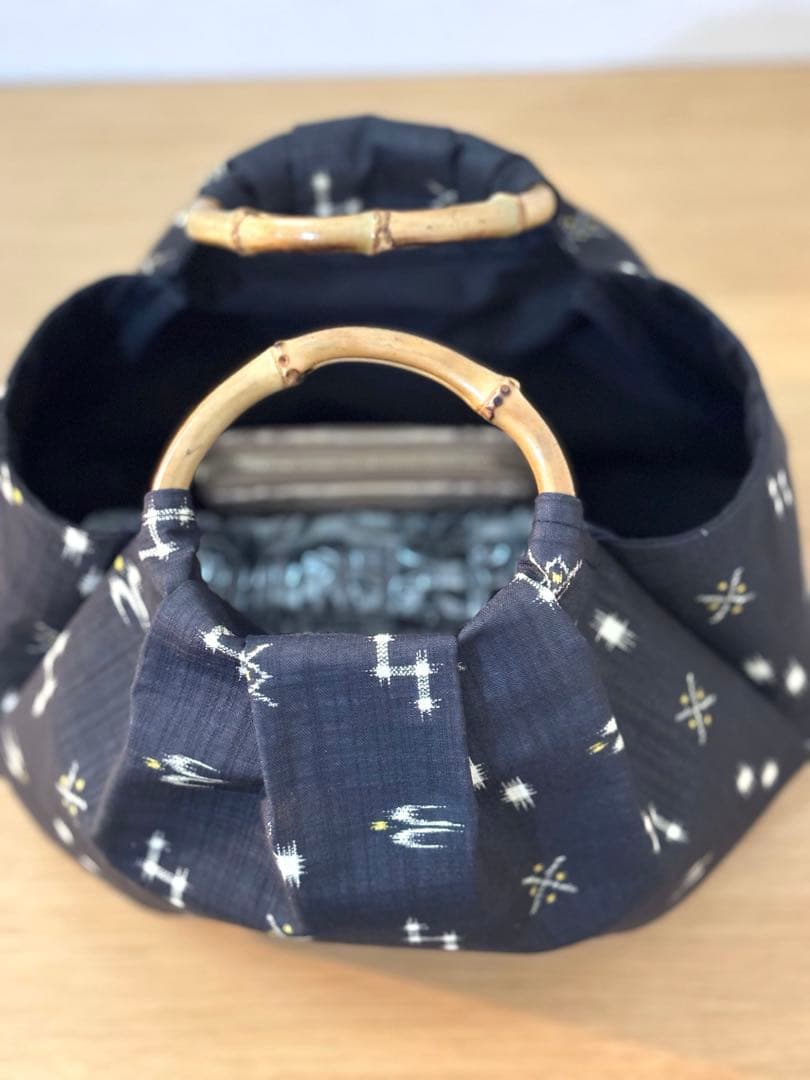 琉球柄 沖縄絣柄 （黒）和装バック・着物バック 入学卒業結婚式七五三