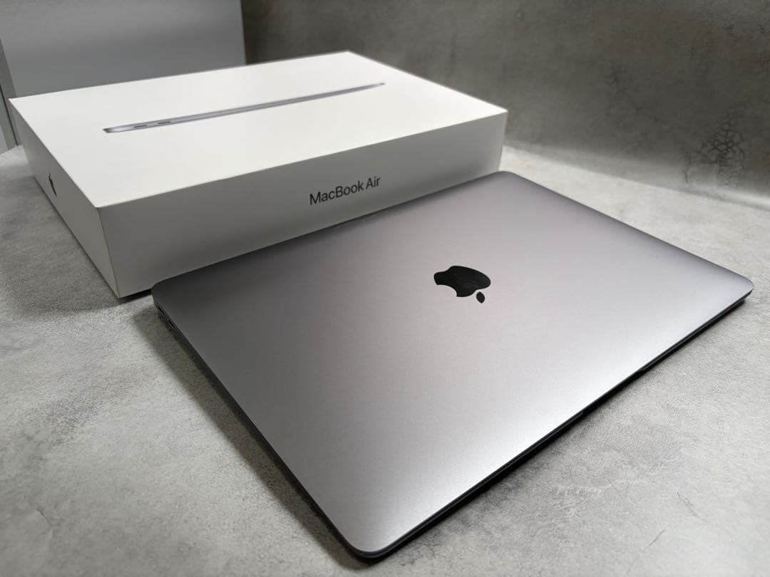 M1 MacBookAir 13インチ スペースグレー ストレージ256GB Amazon.co.jp: 【整備済み品】 Apple MacBook Air M1 2020(13インチ