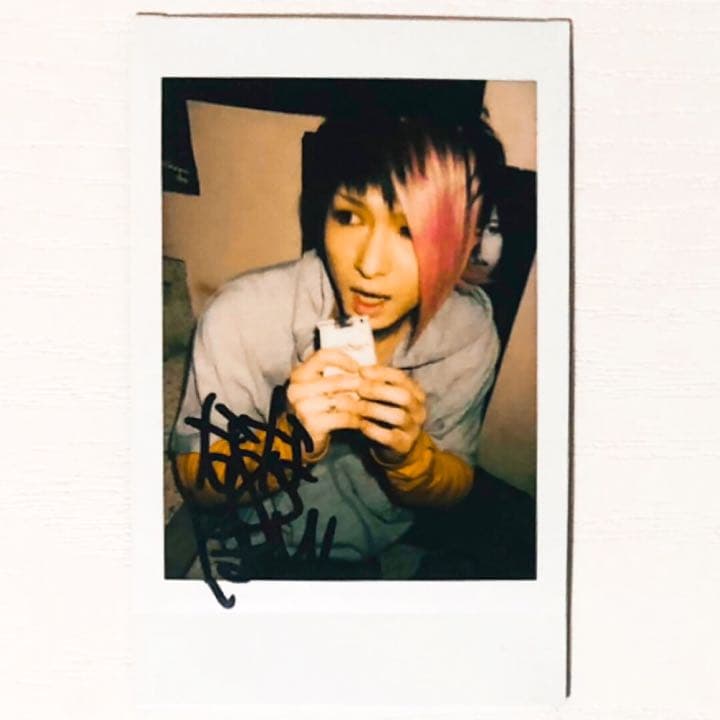 V系☆R指定【七星】サイン＆落書き☆チェキ☆8点セット - メルカリ