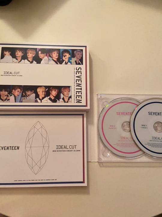 SEVENTEEN IDEAL CUT DVD トレカ無し 2018 SEVENTEEN CONCERT 'IDEAL CUT' IN JAPAN (2DVD+PHOTO BOOK