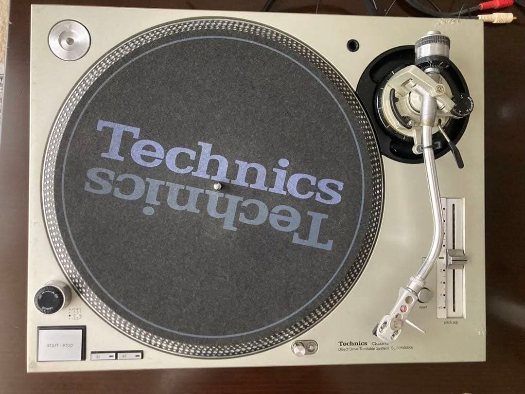 Technics SL-1200 ターンテーブル カバー付きカートリッジ付き