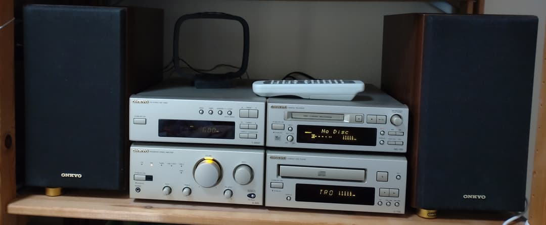 ONKYO INTEC205 CD/MDコンポ ジャンク - メルカリ