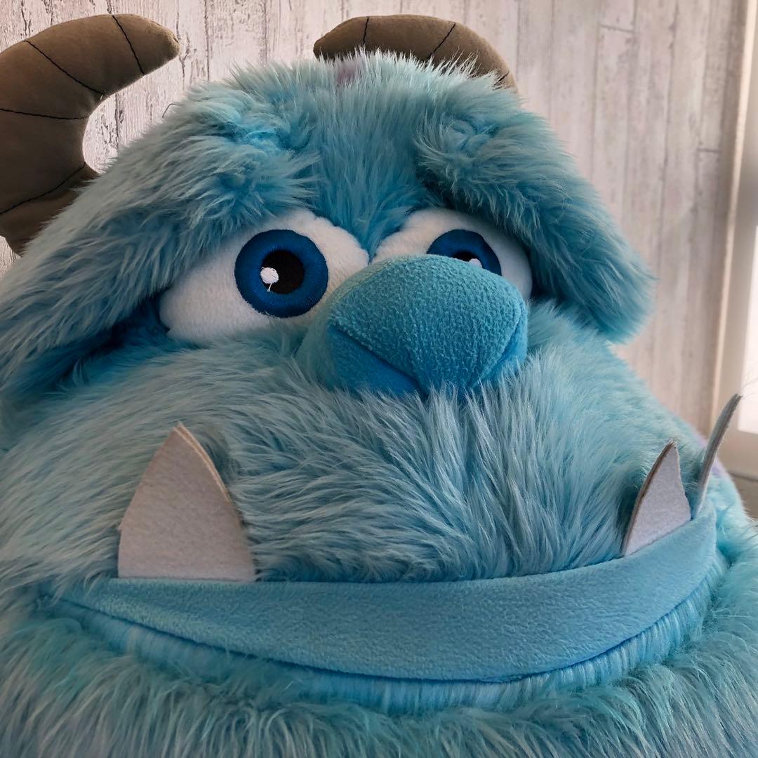 米国 ディズニーランド モンスターズインク サリー 特大ぬいぐるみ