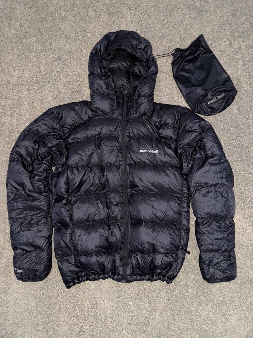 モンベル　ライトアルパインダウンジャケット　フード付き　Lサイズ　ブラック 冬季登山に対応する温かなダウンジャケット-モンベル『アルパイン