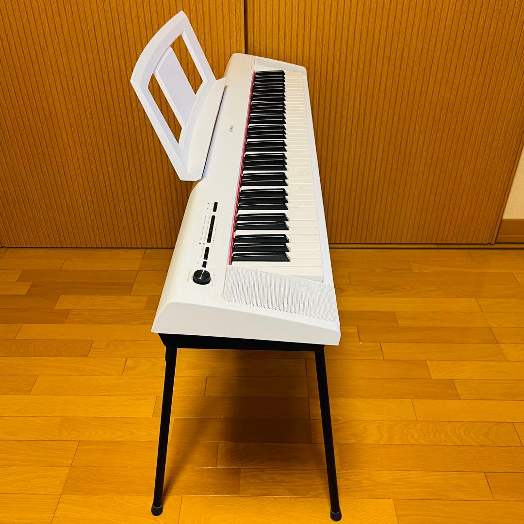 極美品】ヤマハ piaggero NP-32 電子キーボード 76鍵スタンド付 - メルカリ