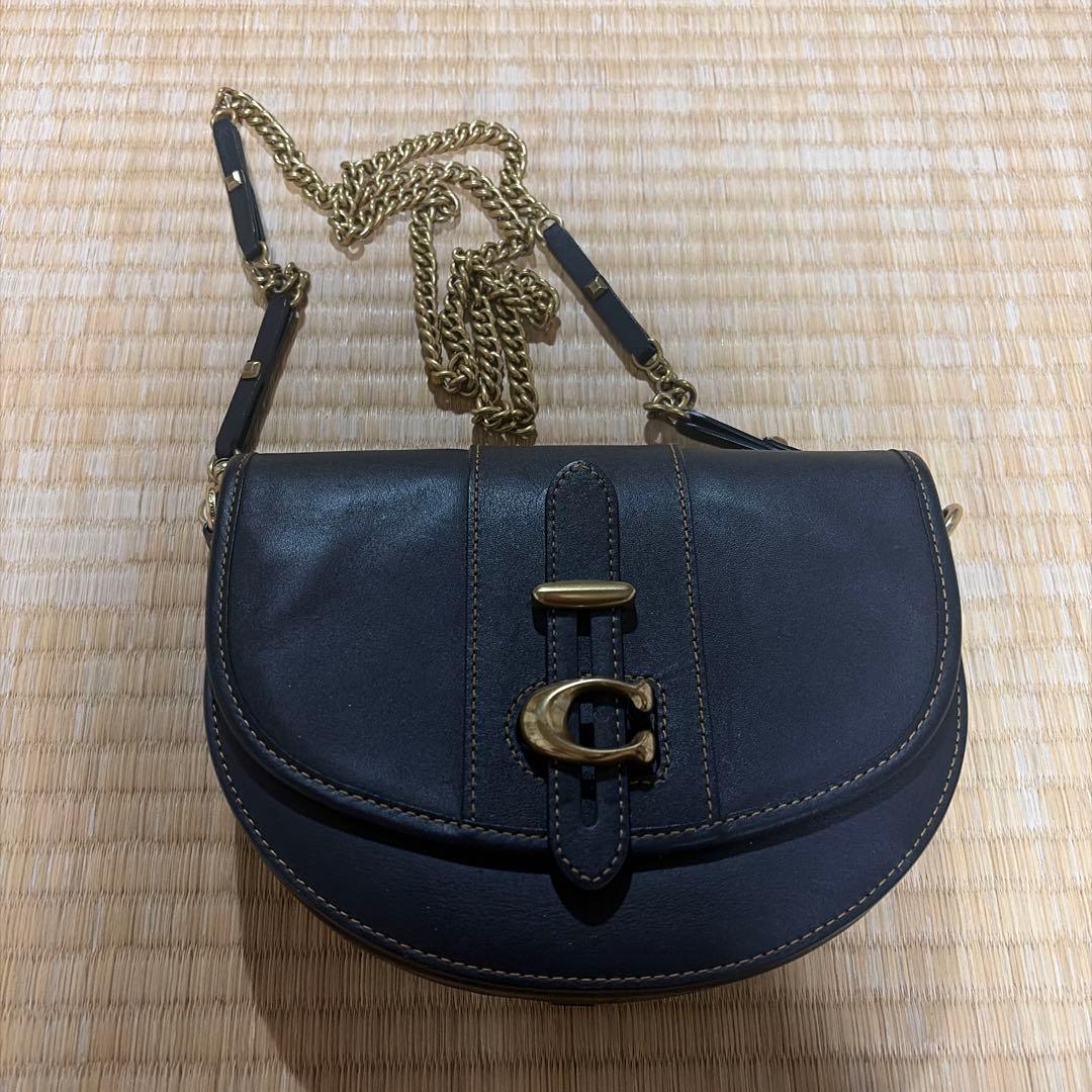 黒 レザー ハーフムーン ショルダーバッグ BEAMS（ビームス） ショルダーバッグ ハーフムーン レザーバッグ