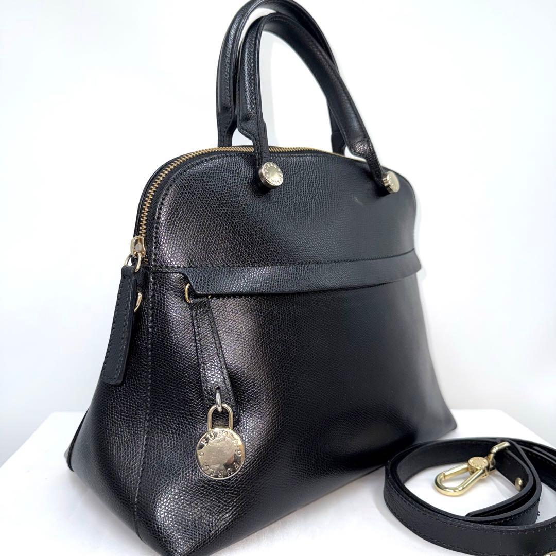 ✨美品✨FURLA フルラ パイパー 2WAY サイズM相当 ブラック - メルカリ