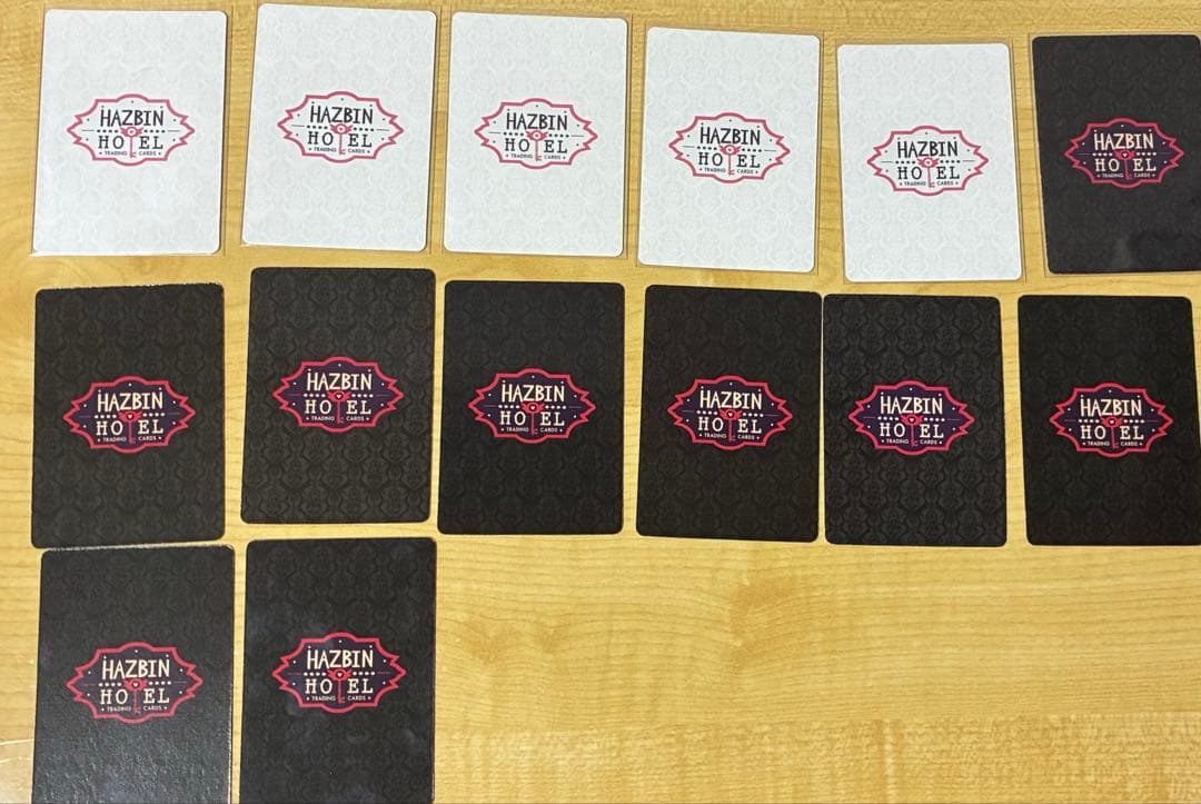 ハズビンホテル トレーディングカード サー・ペンシャス エッギーズ