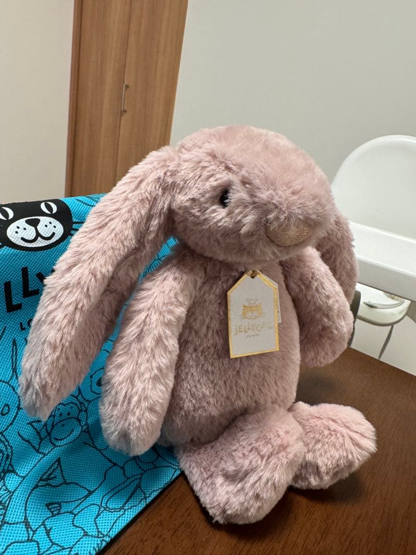 新品大人気色ジェリーキャットうさぎMサイズ Rosa 31cm