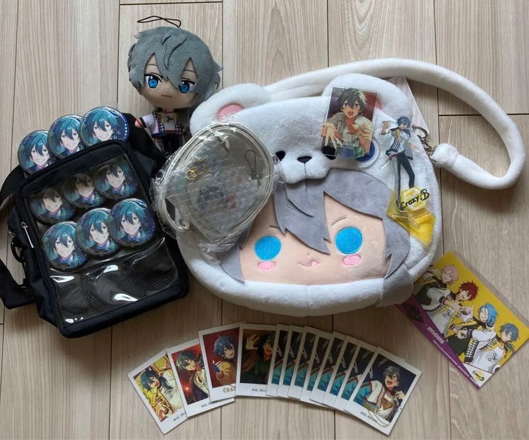 瀬名泉 缶バッジ 3周年 白スーツ 感謝祭 あんスタ