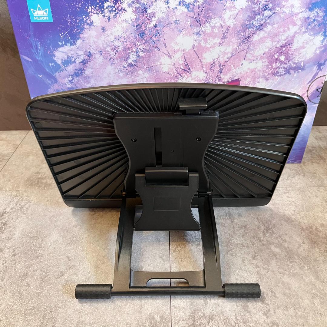 ディスプレイ・モニター本体 HUION Kamvas pro 16 2.5K & Parblo PR100