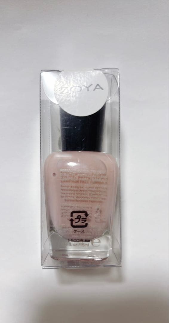 ZOYA ネイルラッカー - メルカリ