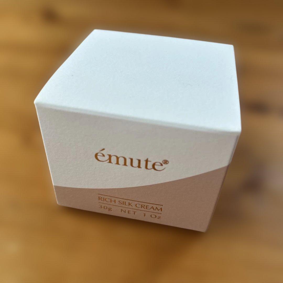 エミューテ リッチシルククリーム 30g - メルカリ