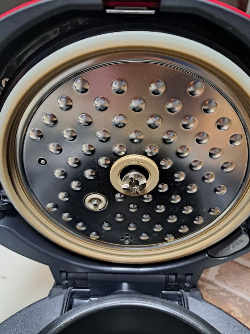 ヘルシオ ホットクック 1.6L SHARP　シャープ　KN-HW16F-R