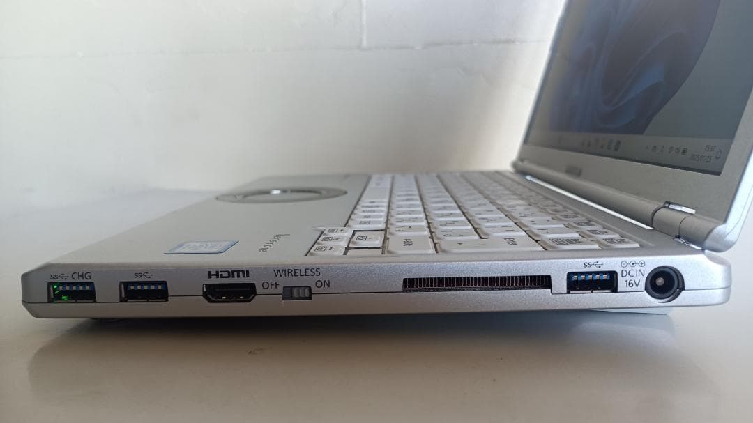 ノートパソコンPanasonic第七世代Core i5 SSD256Gメモリ8G - メルカリ