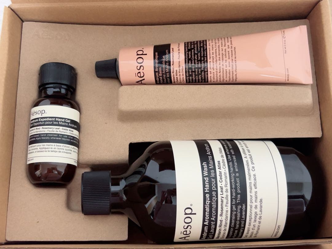 Aesop チェーンフル テクスチャーズ ハンドクリーム・ハンドウォッシュ等 楽天市場】ギフト人気No.1 イソップ Aesop ハンドクリーム 75ml