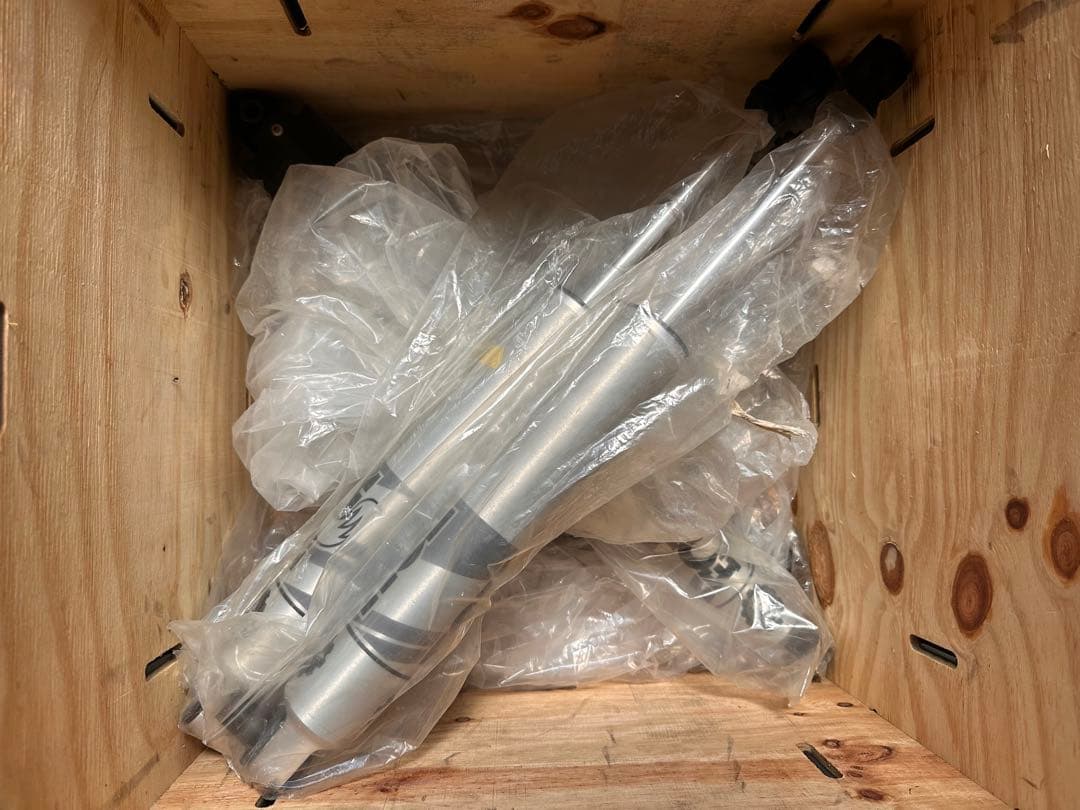 Jeep モパー純正2インチリフトアップキット sympa360様専用 - メルカリ