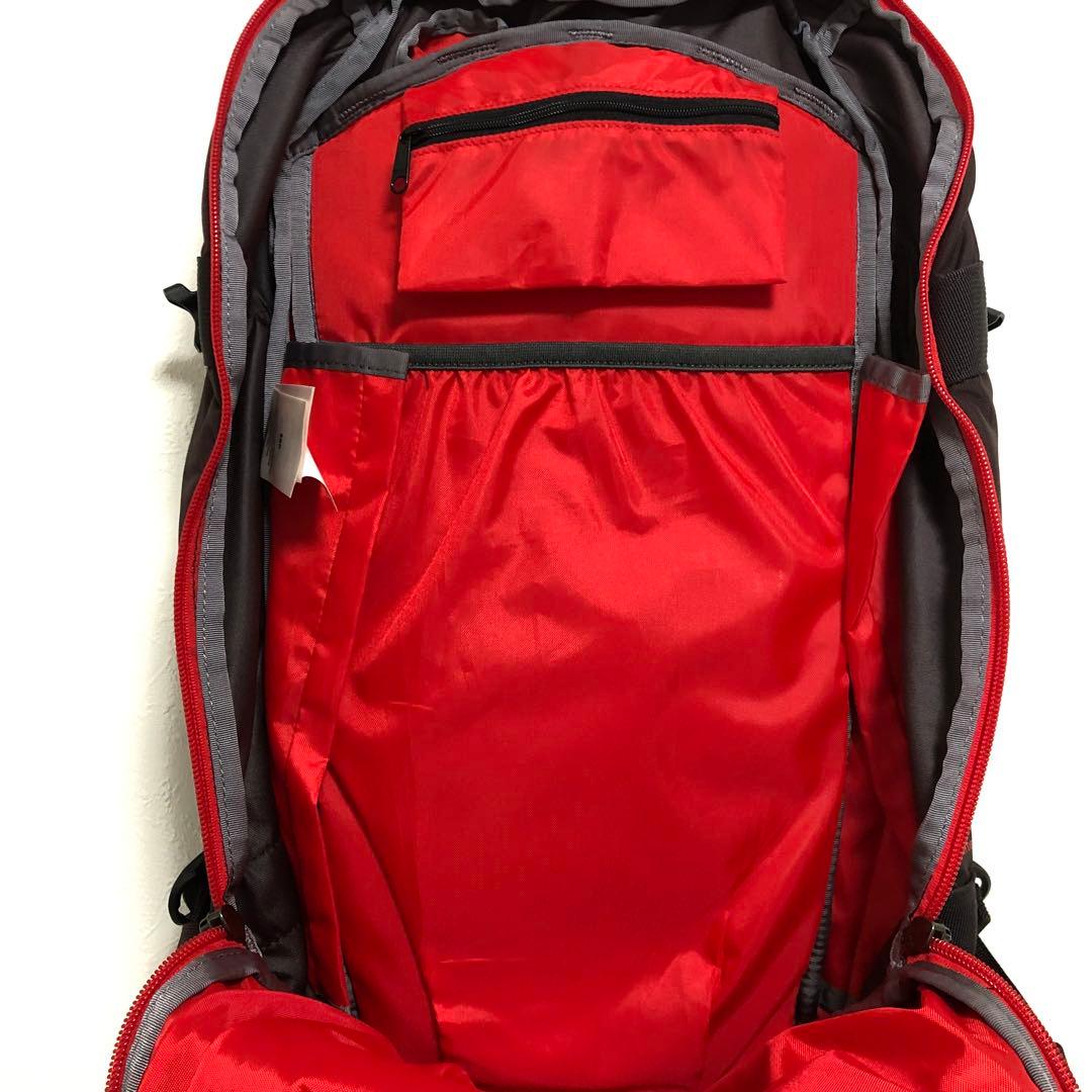 美品 廃盤レア パタゴニア スノードリフター 20L スノーボード着用可