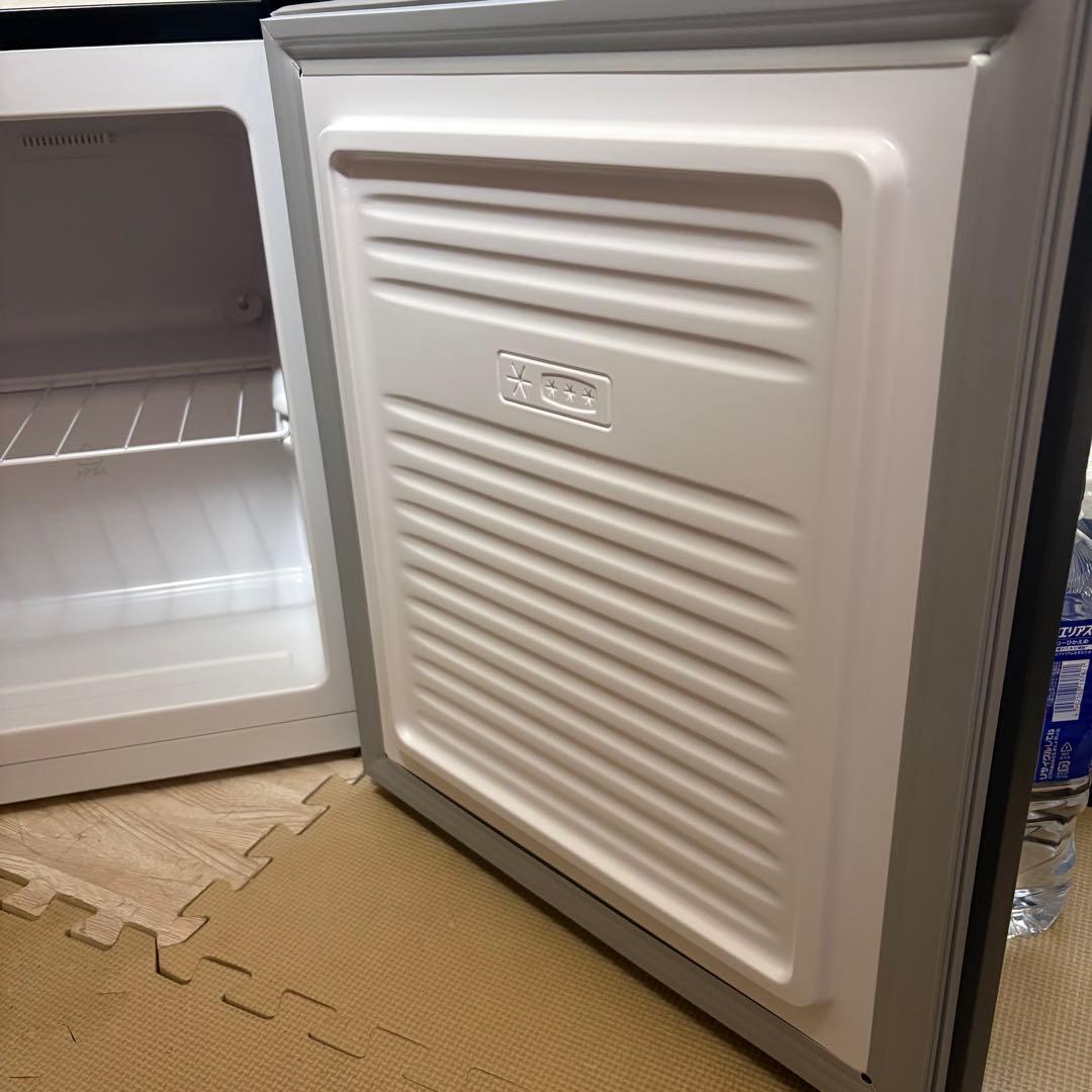 マクスゼン 小型冷凍庫 冷凍庫 JF033HM01GR 本日限定値下げ価格 - メルカリ