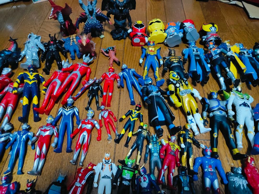 ウルトラマン 怪獣 ソフビ ガン消し 仮面ライダー フィギュア まとめ