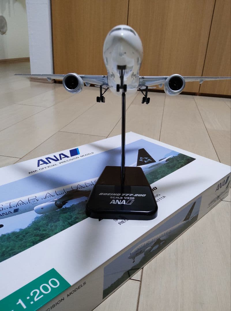美品】NH20002ANA ボーイング777-200 JA711A 1/200 - メルカリ