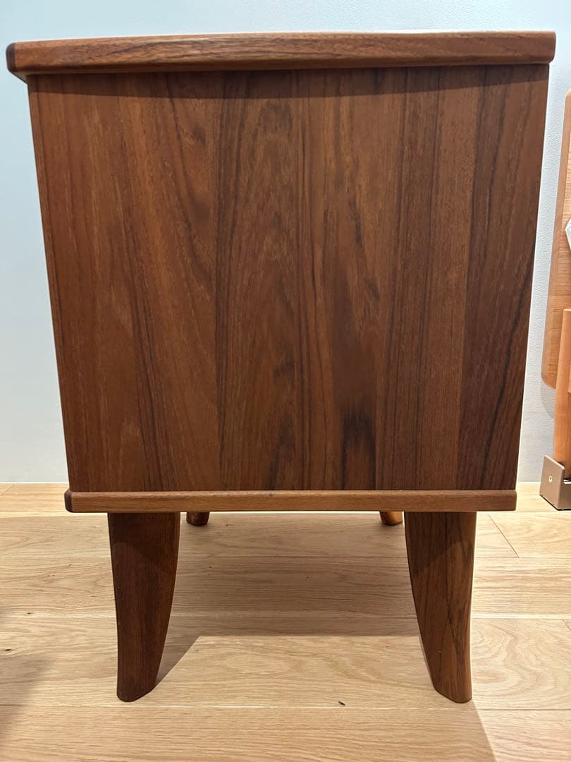 北欧家具 デンマーク トーリングtørring ナイトテーブル 北欧家具