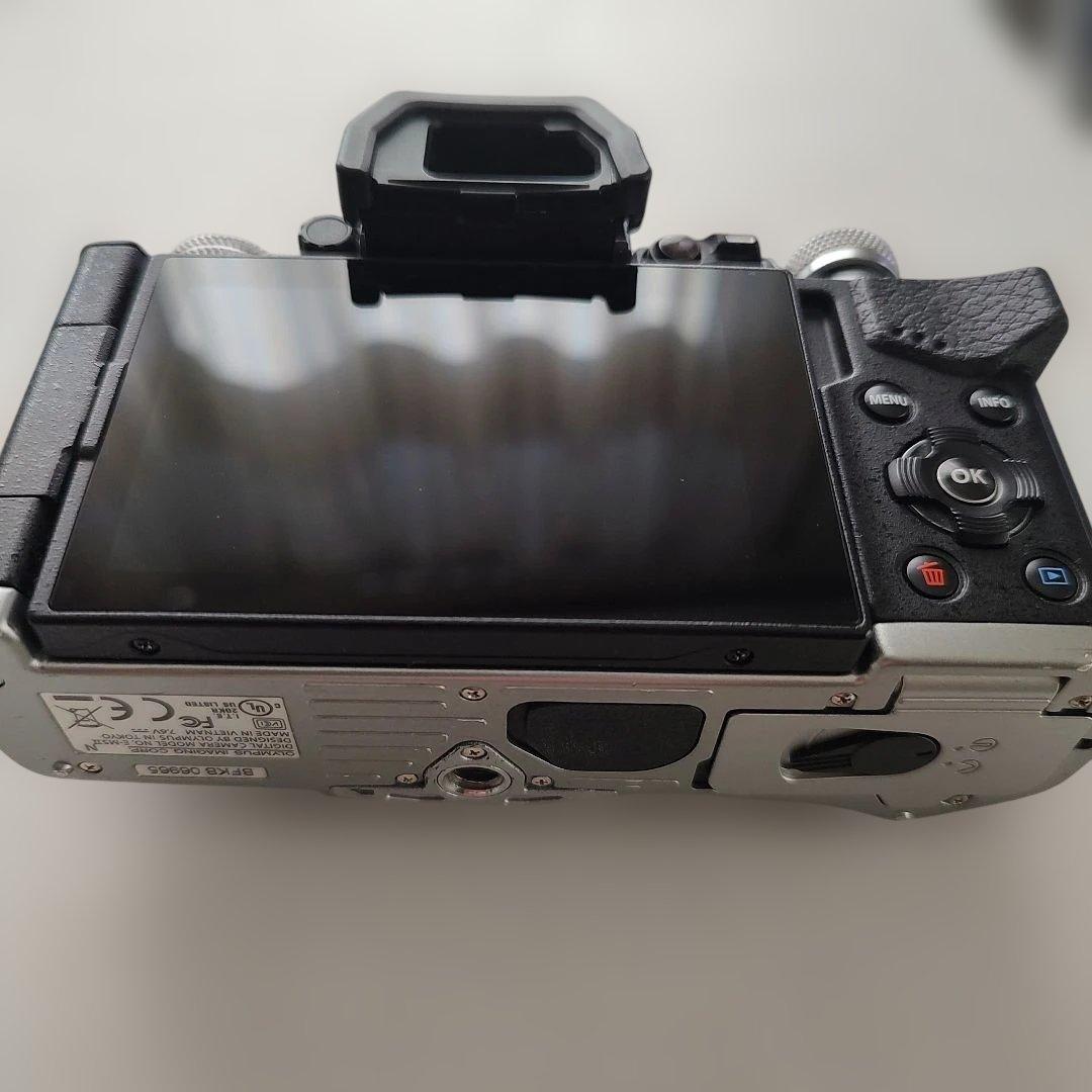 s*c様 OLYMPUS OM-D E-M5 Mark2 ショット数7433 - メルカリ