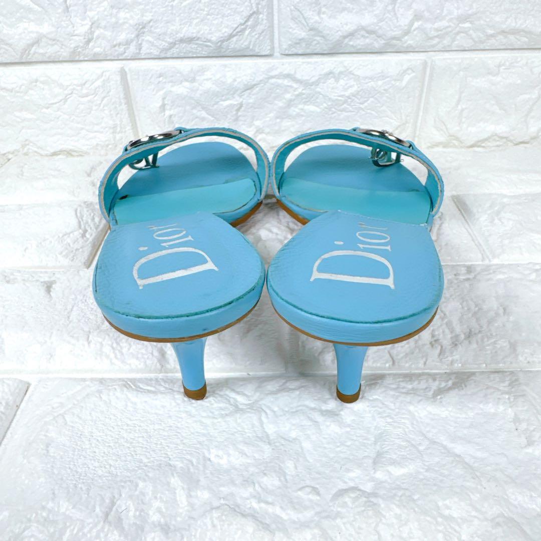 Christian Dior ブルー カンナージュ ロゴ チャーム ミュールの通販は