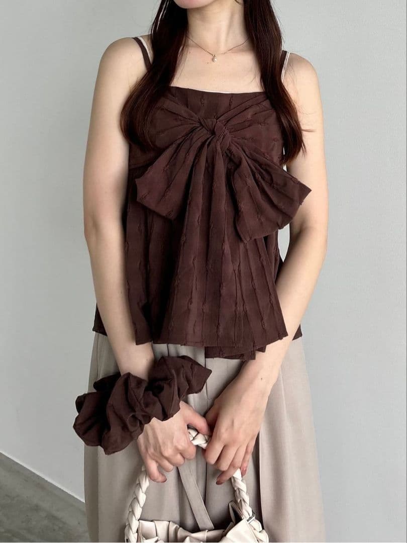 完売色 新品タグ付 ココディール リボンペプラムジャカードキャミ