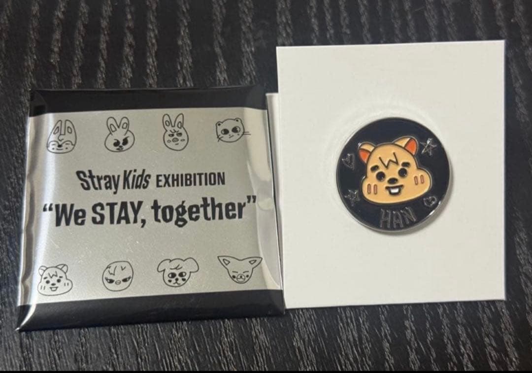 Straykids スキズ 展覧会 エキシビジョン ランダムバッチ ハン - メルカリ