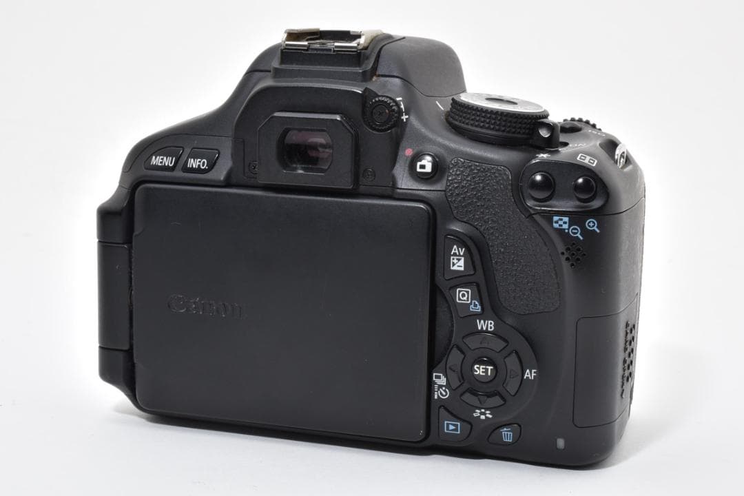 ■ 美品 ■ キャノン　Canon EOS Kiss X5 ボディ 《元箱付》