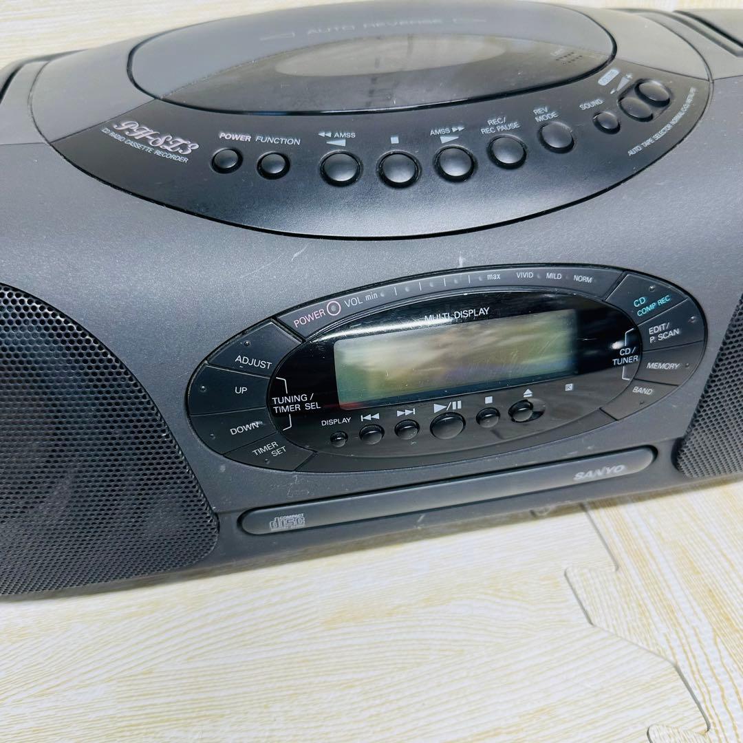 ジャンク SANYO サンヨー CDラジカセ PH-SZ3 - メルカリ