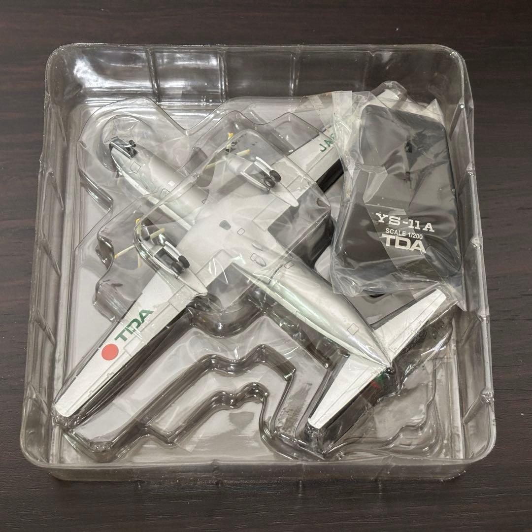 しれとこ 東亜国内航空 TDA YS-11A YS21117 1/200の通販はau PAY