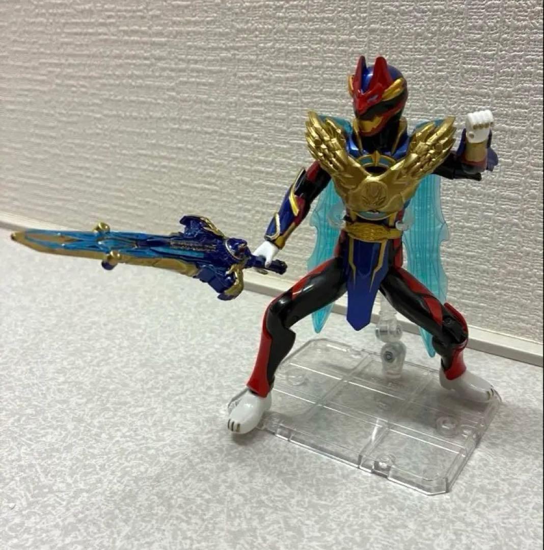 アクションヒーロー テガソードゴジュウウルフ 塗装品 - メルカリ