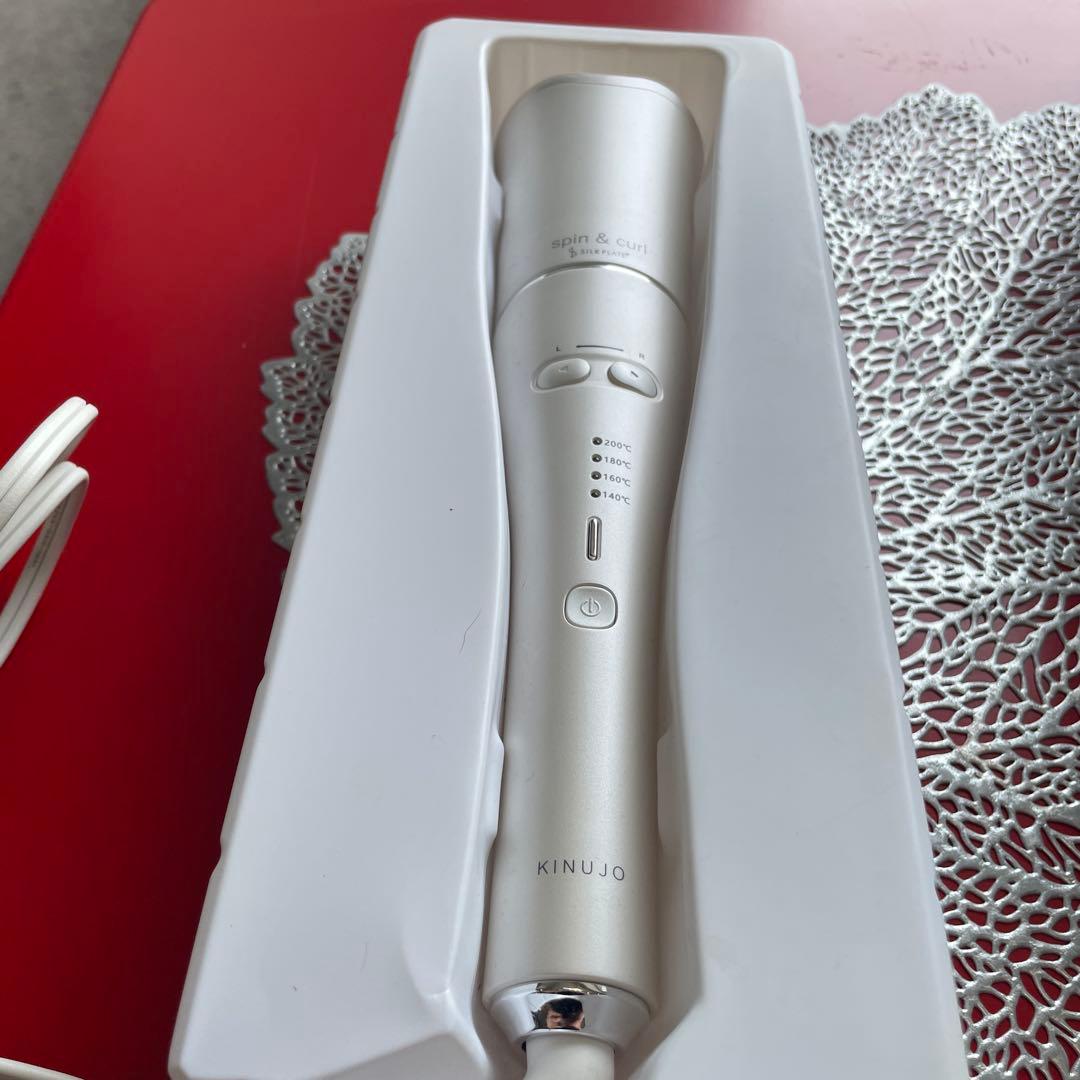 KINUJO キヌジョ　spain&curl ヘアアイロン 楽天市場】【正規品】絹女 KINUJO spin＆curl SILKPLATE KINUJO