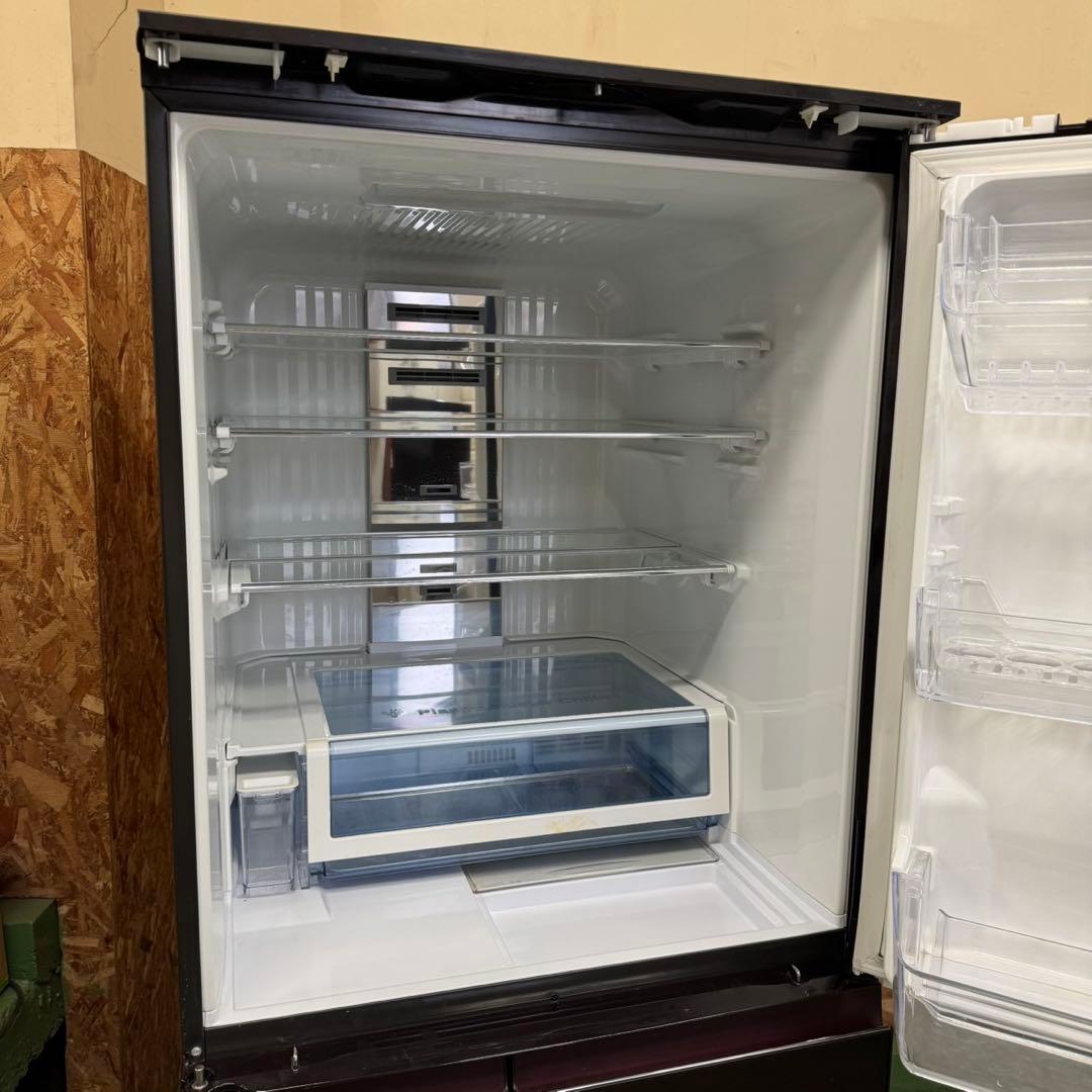 277 シャープ 大型冷蔵庫 500L強 小型 家庭用 自動製氷 右開き