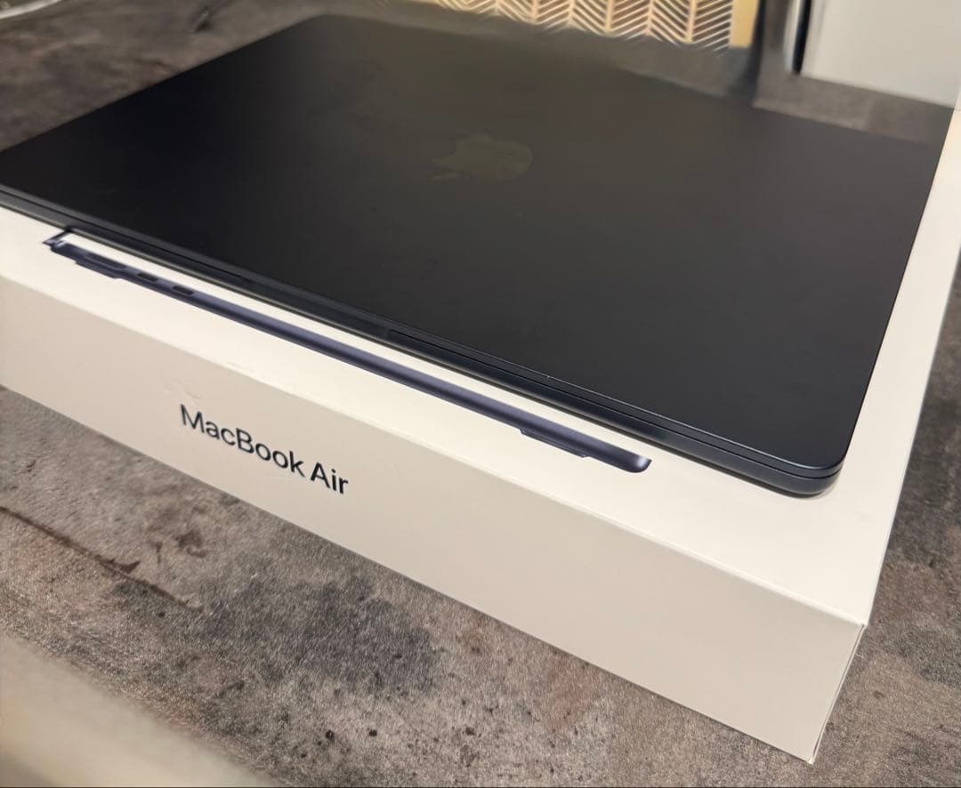 Apple MacBook Air スペースグレー M2 2022 アップル MacBook Air 13インチ Apple M2チップ搭載モデル ［2022年