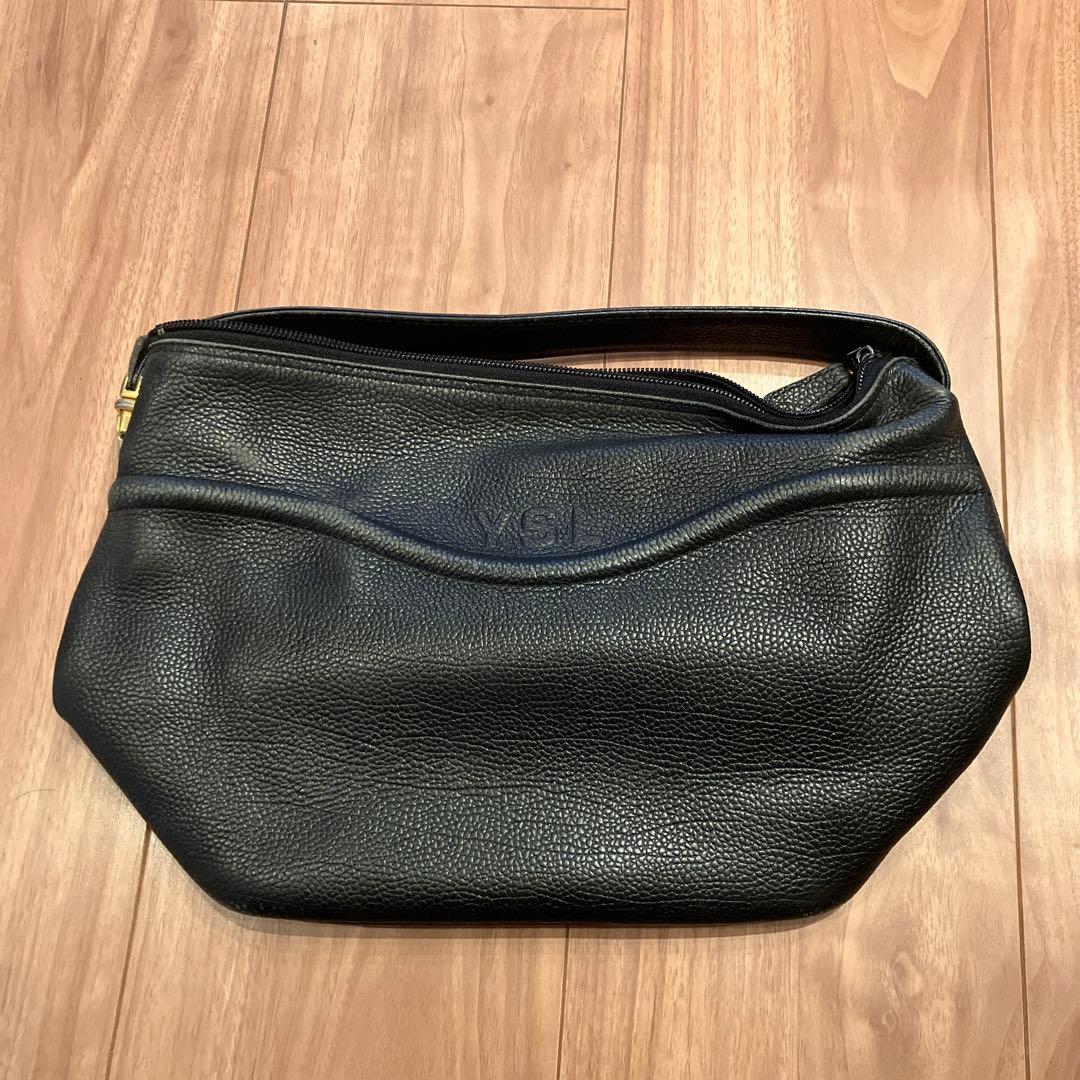 YSL ヴィンテージ　レザー バッグ ニキ ミディアム（ヴィンテージレザー） ホワイト | Saint Laurent