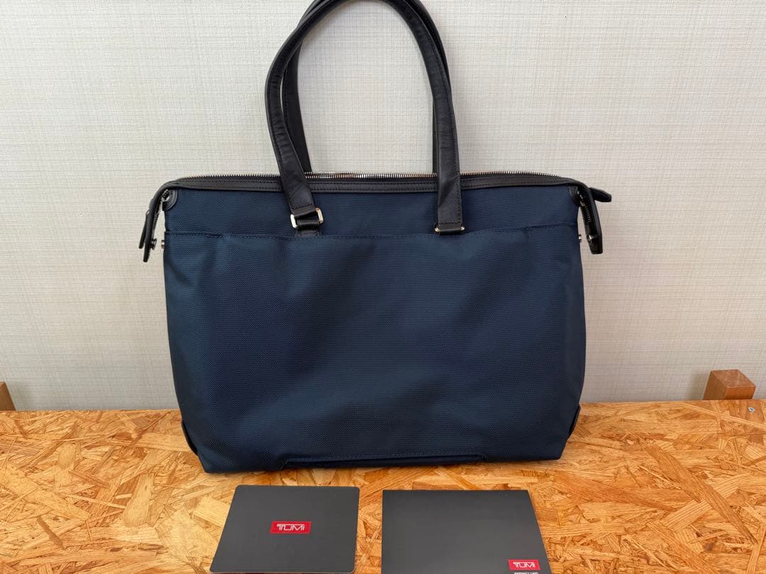 値下げ中】トゥミ ビジネスバッグJARVIS ネイビー682416NVYD2E - メルカリ