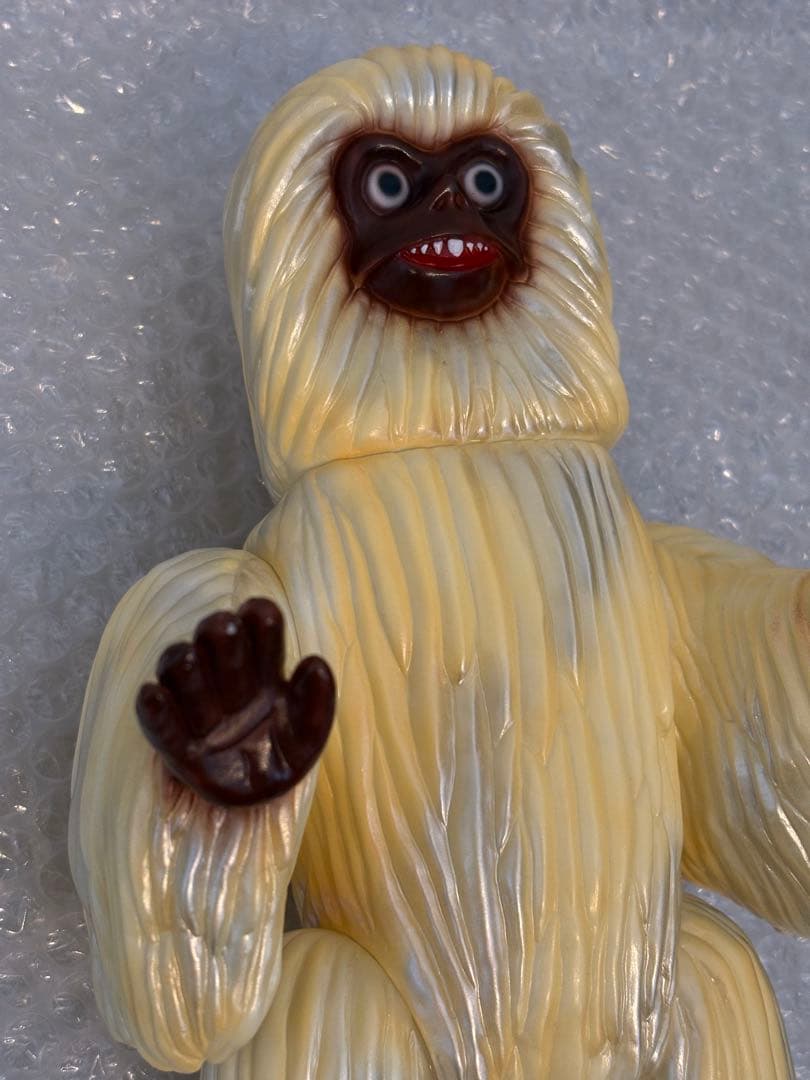 ワンフェス2026 冬 こここらぼ 伝説怪獣 ウー ソフビ 約24cm - メルカリ